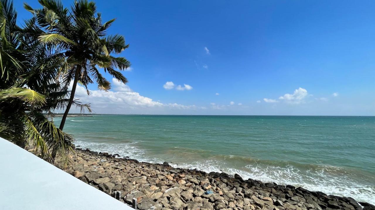 Phoenix Beach Resort Kanjakumari Kültér fotó